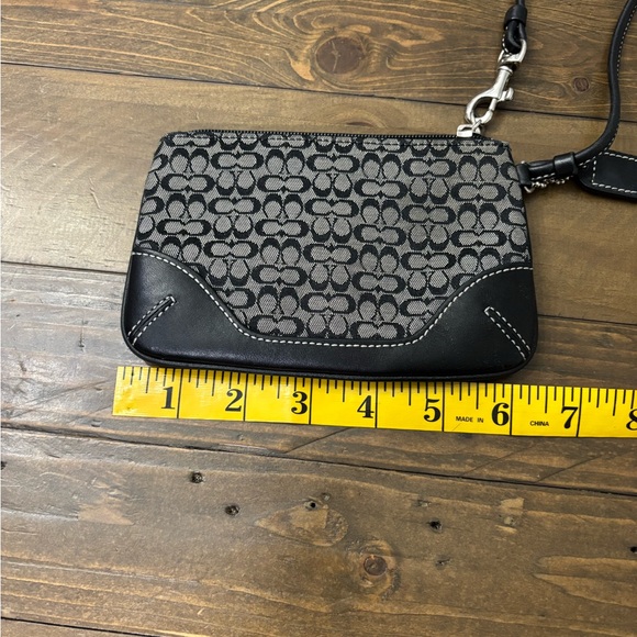 Coach Signature C Jacquard Print Leather Trim Wristlet - Picture 6 of 9